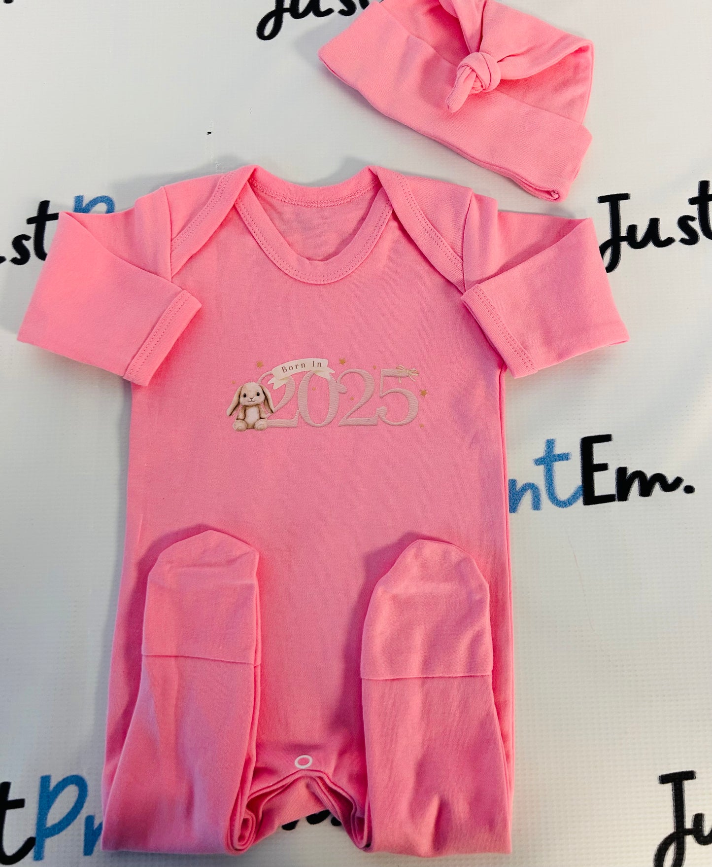 Born in 2025 Gift Set