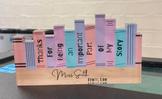 Teacher Acrylic Bookcase Stand