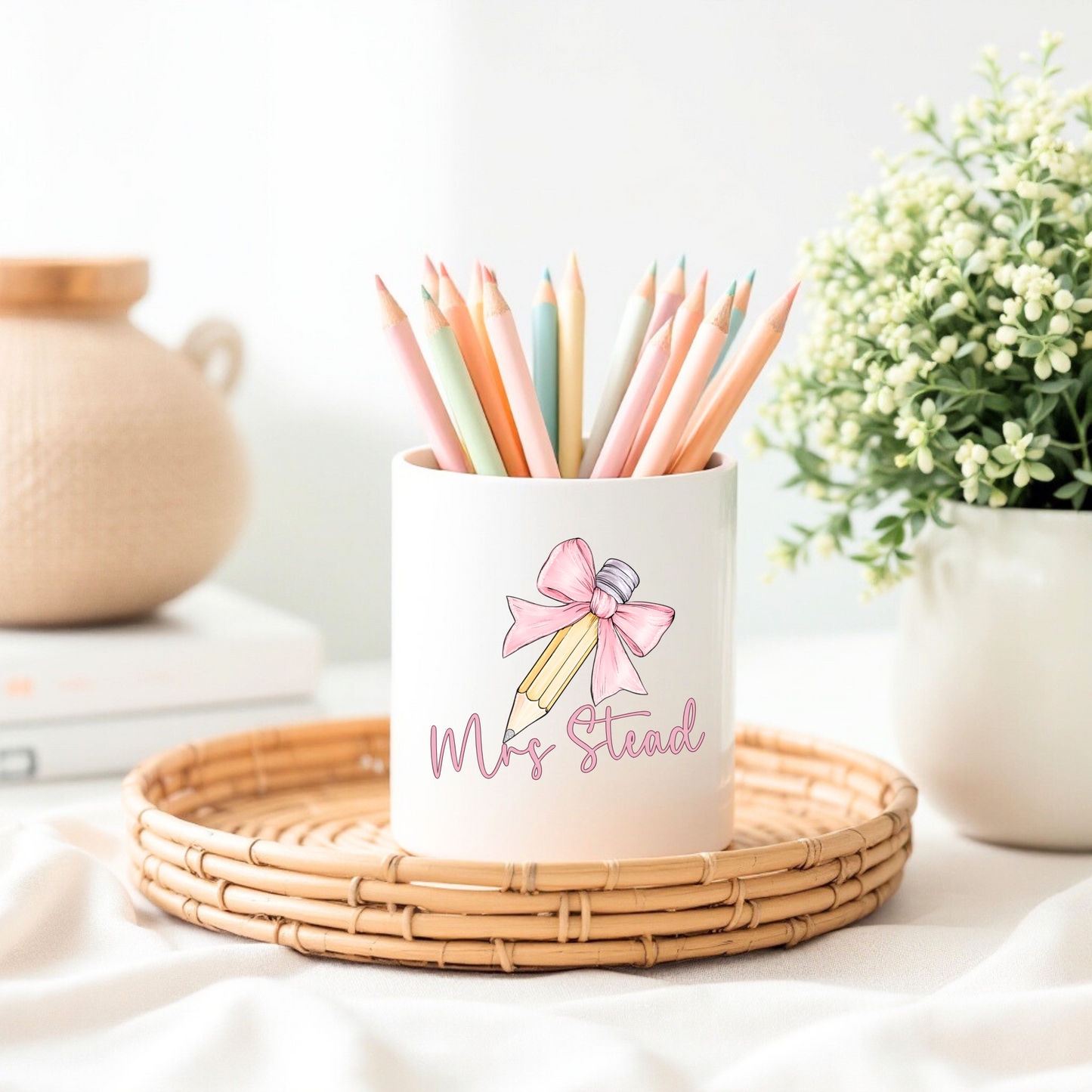 Bow Pencil - Holder