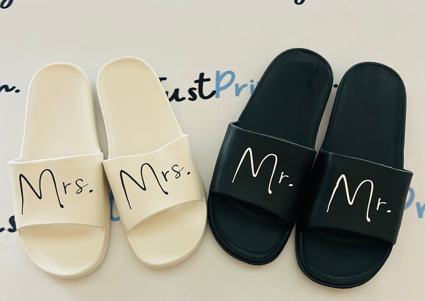 Mr & Mrs Sliders